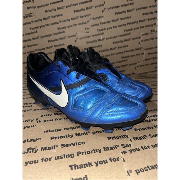 NIKE CTR 360 MAESTRI LIBRETTO FG SOCCER BOOTS CLEATS 366232 410